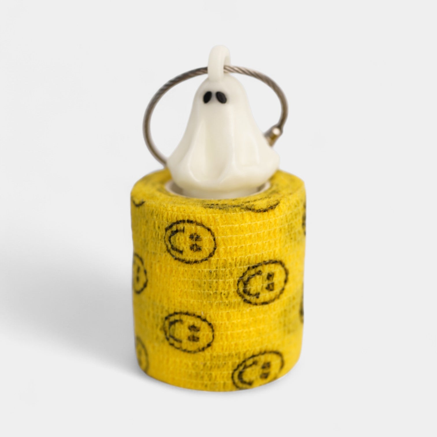 Glow Ghost Roll Holder 1-pack