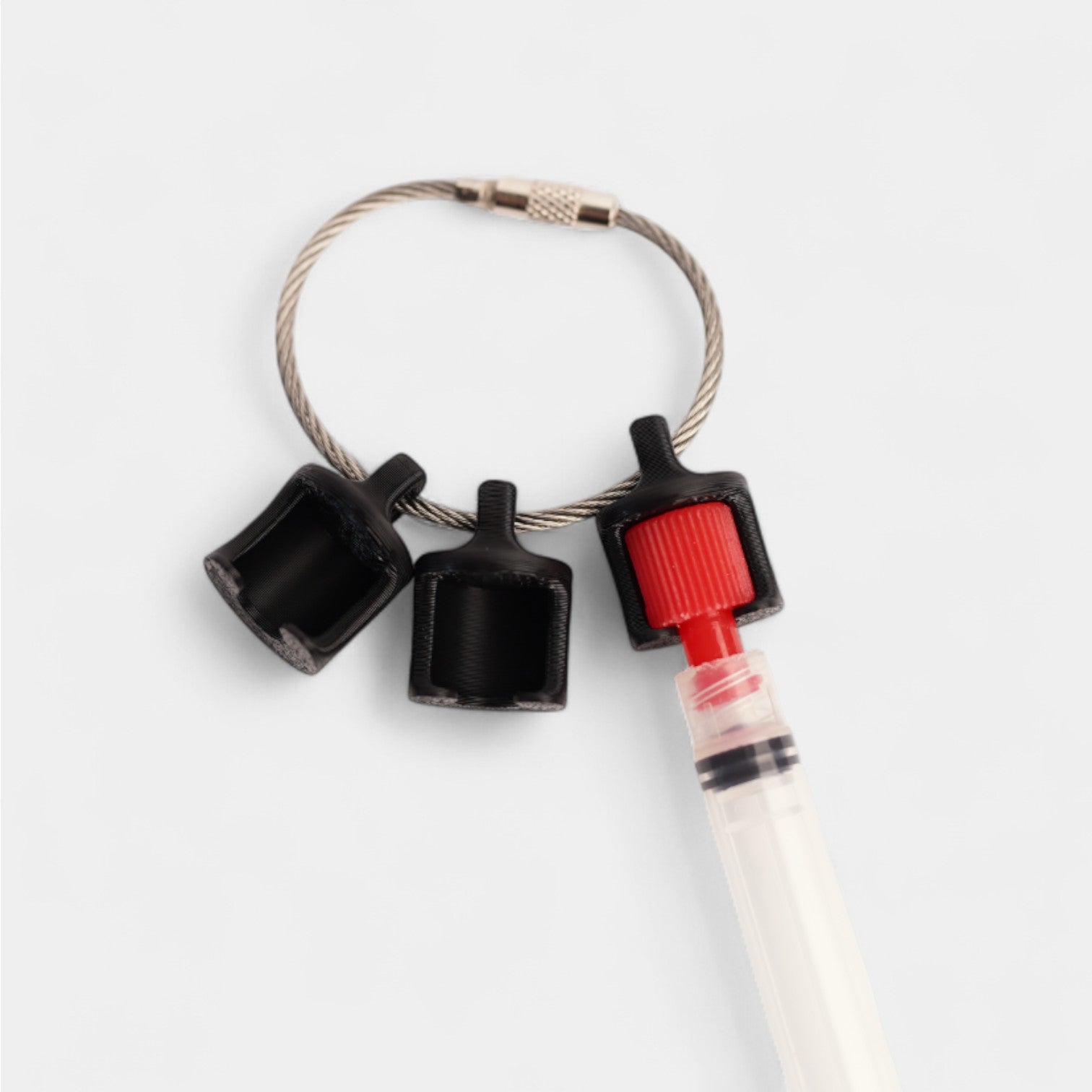 Black Classic Cap Clip (FOR B BRAUN CAPS) 3-pack